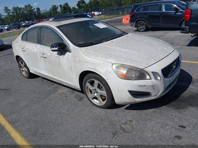 YV1612FS2D2180730 VOLVO S60 Photo 1
