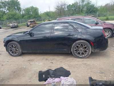 CHRYSLER 300
