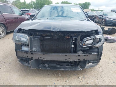 CHRYSLER 300