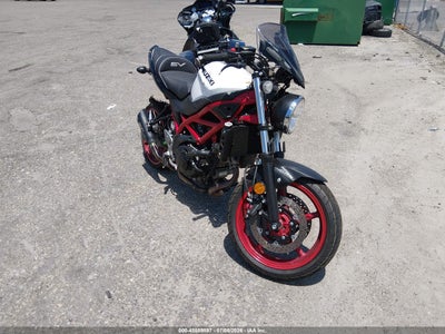 2021 Suzuki Sv650