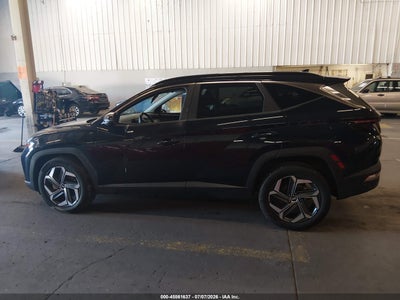HYUNDAI TUCSON HYBRID