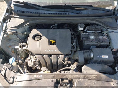 2017 HYUNDAI ELANTRA 10