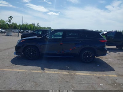 TOYOTA HIGHLANDER