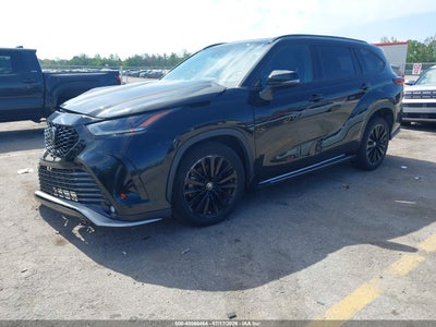 TOYOTA HIGHLANDER