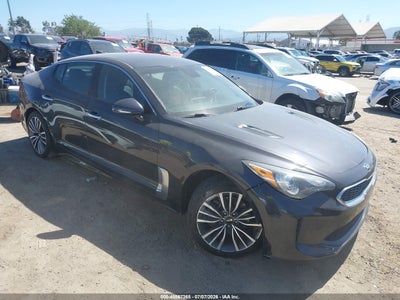 2019 KIA STINGER