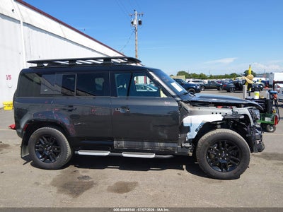 LAND ROVER DEFENDER