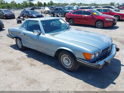 WDBBA45C1FA028035 MERCEDES-BENZ 380 Photo 1