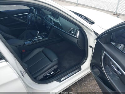 BMW 330E