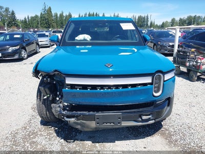 RIVIAN R1T