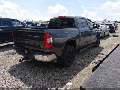 TOYOTA TUNDRA