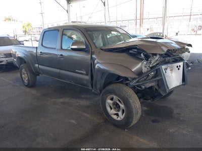 TOYOTA TACOMA