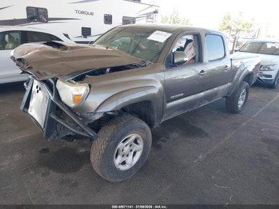 TOYOTA TACOMA