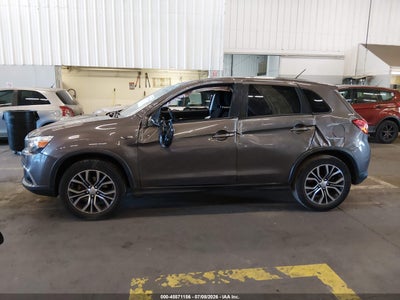 MITSUBISHI OUTLANDER SPORT