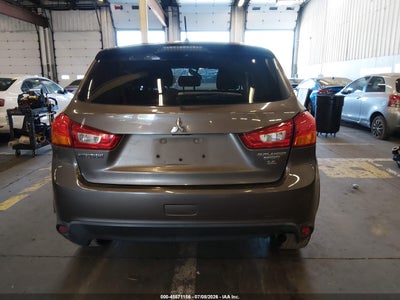 MITSUBISHI OUTLANDER SPORT
