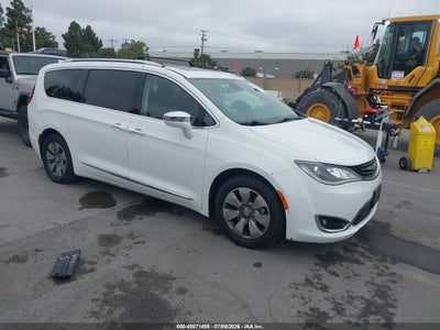 CHRYSLER PACIFICA HYBRID