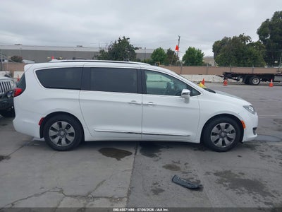 CHRYSLER PACIFICA HYBRID