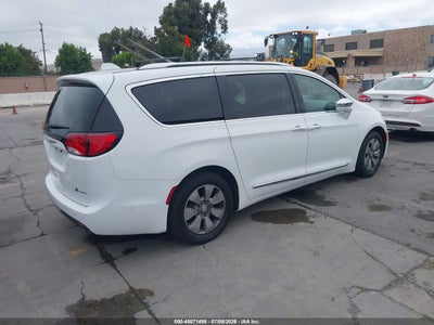 CHRYSLER PACIFICA HYBRID