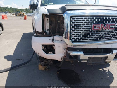 GMC SIERRA 2500HD