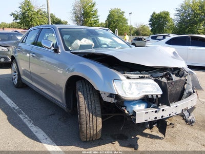 CHRYSLER 300