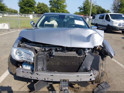 CHRYSLER 300