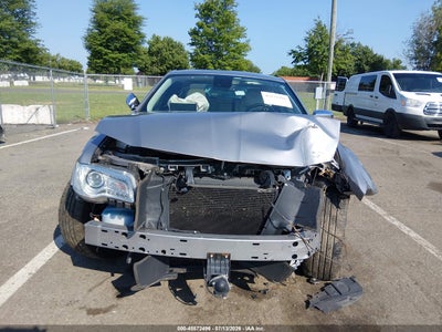 CHRYSLER 300