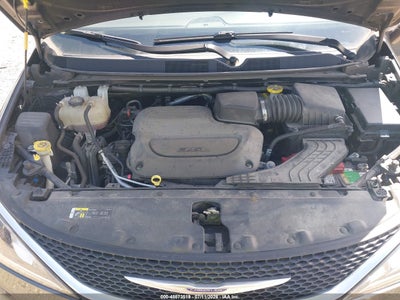 CHRYSLER PACIFICA
