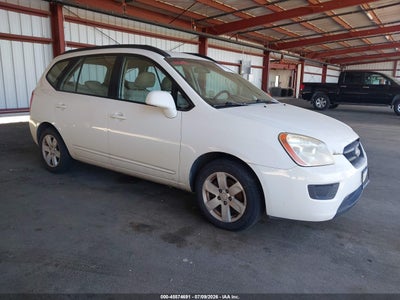 2008 Kia Rondo