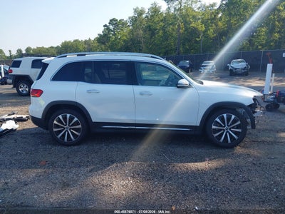 MERCEDES-BENZ GLB 250