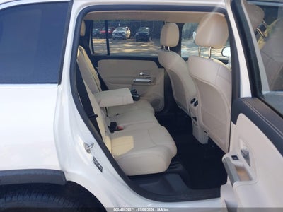 MERCEDES-BENZ GLB 250