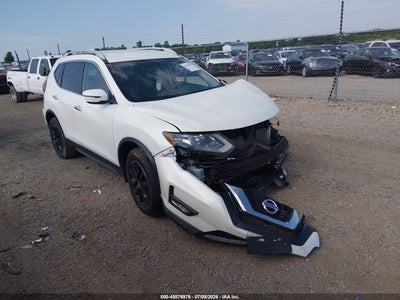 5N1AT2MV8HC765234 NISSAN ROGUE Photo 1