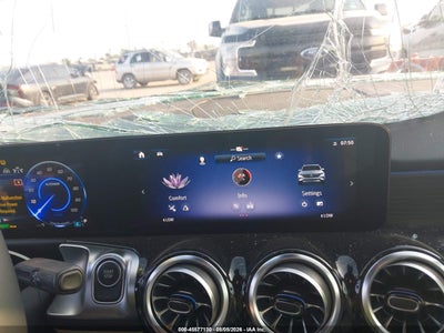 MERCEDES-BENZ EQB 250 SUV