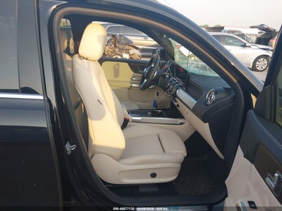MERCEDES-BENZ EQB 250 SUV