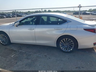 LEXUS ES 300H