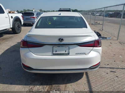 LEXUS ES 300H
