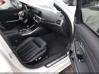 BMW 330I
