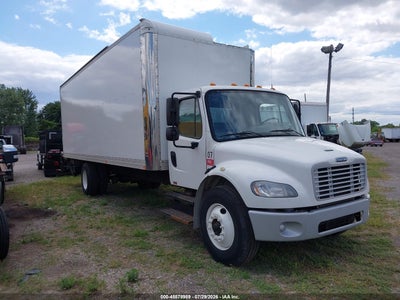 2018 Freightliner M2 106
