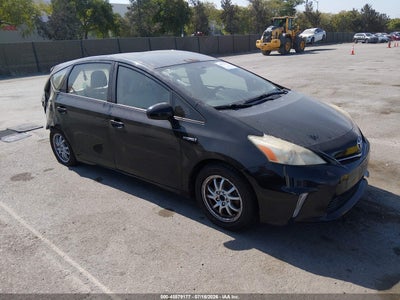 2012 TOYOTA PRIUS V THREE