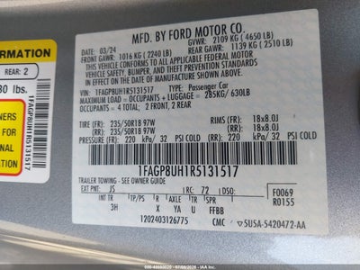 FORD MUSTANG