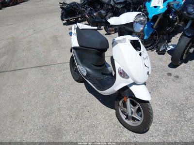 2021 Genuine Scooter Co. Buddy