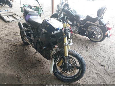 2004 Suzuki GSX-R600