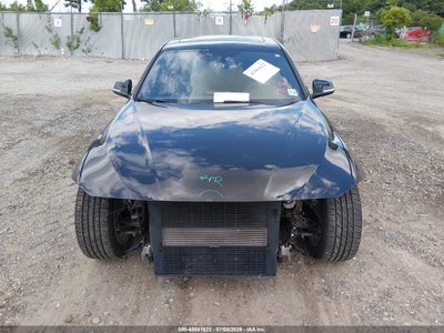 BMW 330I