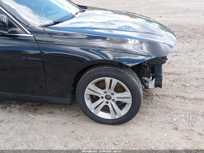 BMW 330I