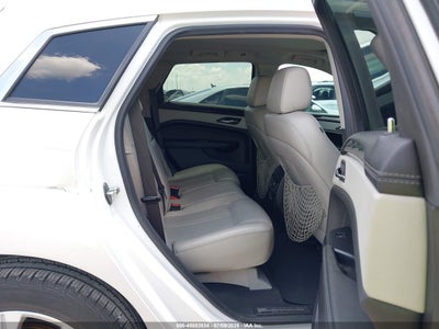 CADILLAC SRX