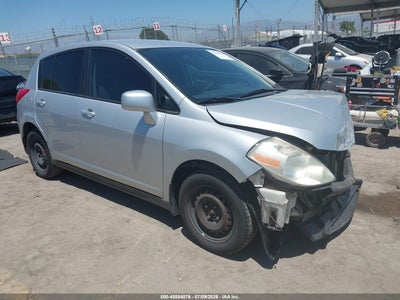 3N1BC13E69L402038 NISSAN VERSA Photo 1