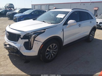 CADILLAC XT4
