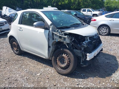 2014 Scion Iq