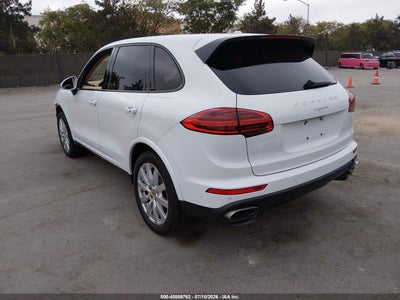 PORSCHE CAYENNE