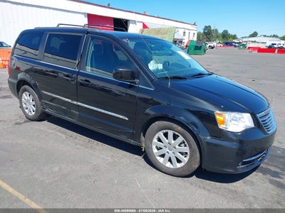 2014 Chrysler Town & Country