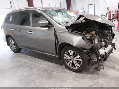 2018 Nissan Pathfinder