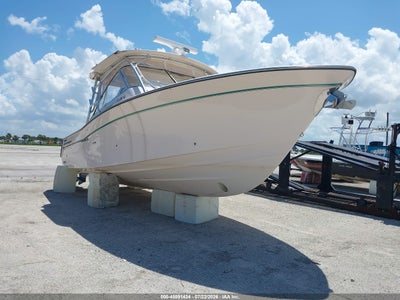 2014 Grady White 335 Freedom
